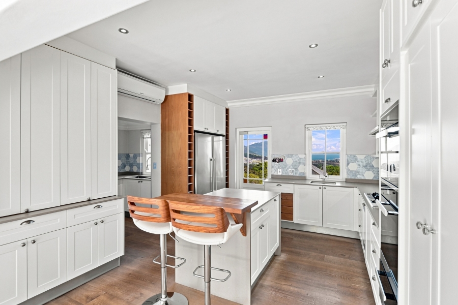 5 Bedroom Property for Sale in Ruyteplaats Western Cape